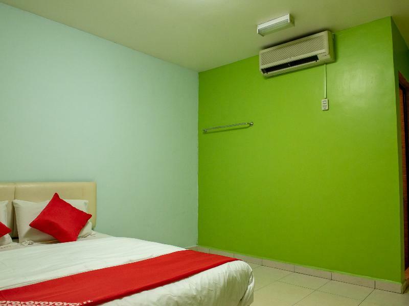 Oyo 434 Marbella Hotel Johor Bahru Eksteriør billede
